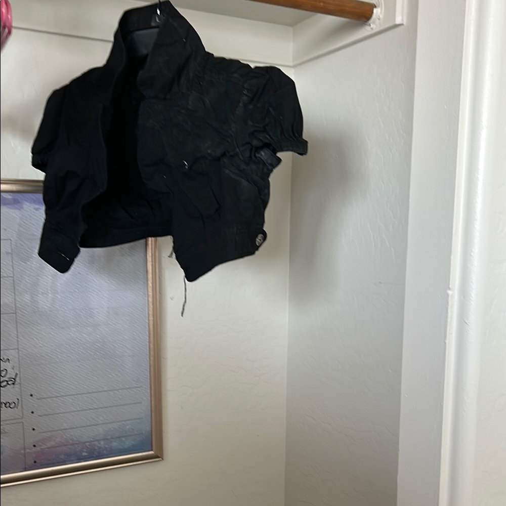 Women's Black Cropped Jacket